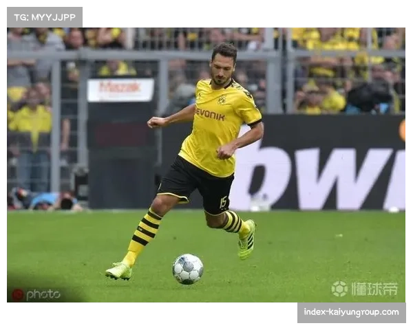 维拉进攻组织缺乏纵向穿透，道格拉斯-路易斯向前传球成功率统计